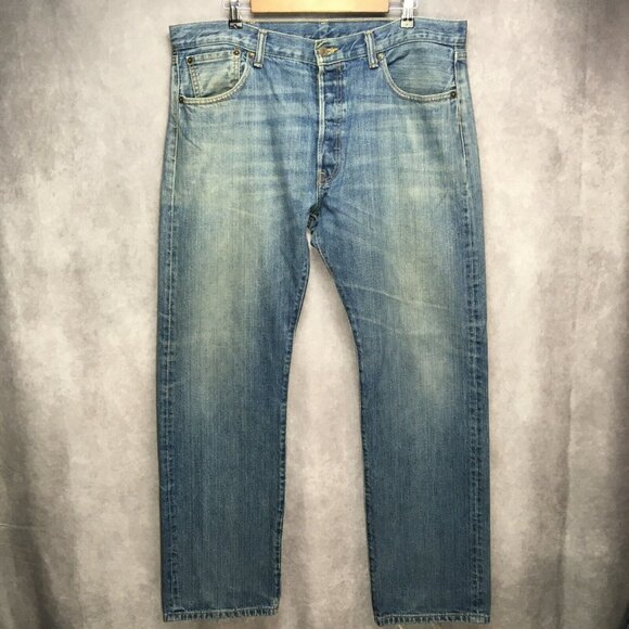 Lot of 2 Levis Mens 501 Jeans Blue size 38x32 Original Fit Denim Wear and Fading - Picture 9 of 12